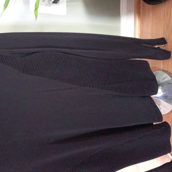 Cache - Picture 4 of 5